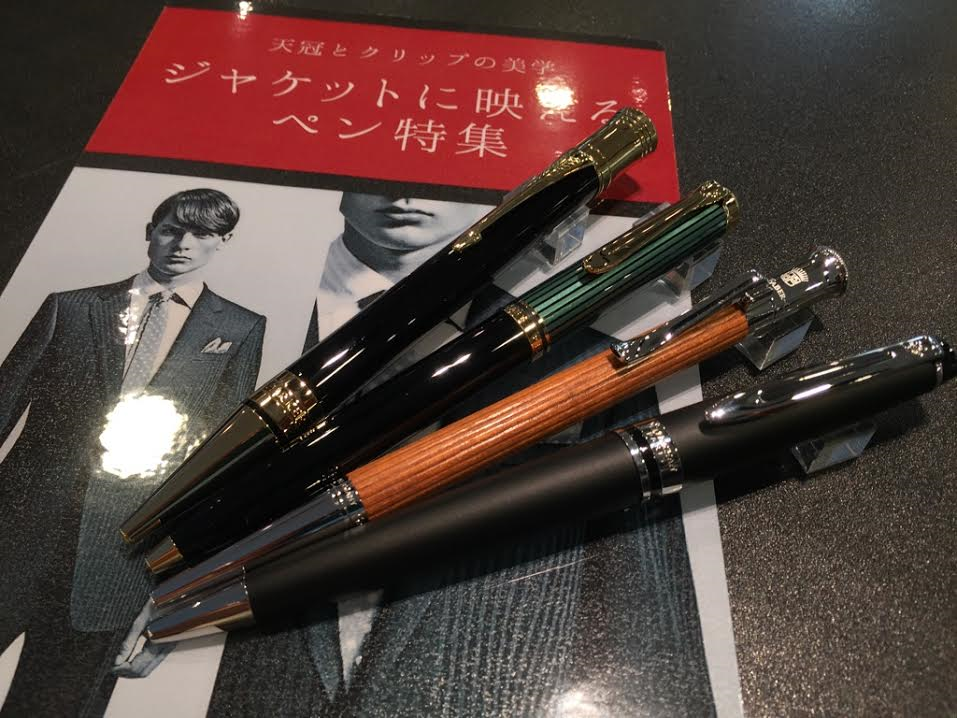 ジャケットに映えるペン