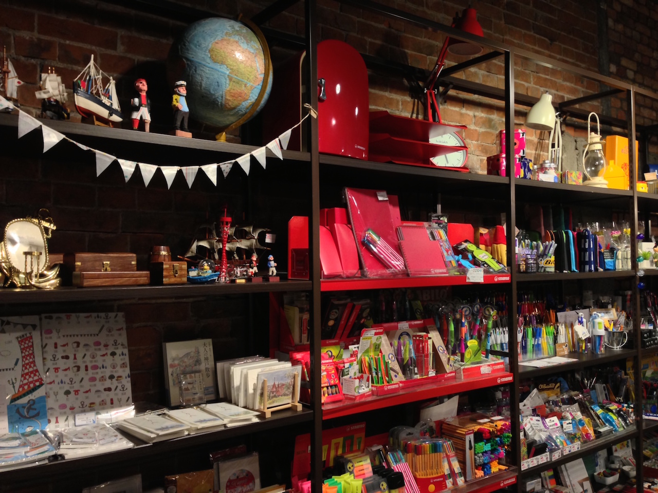 小日向2日店員