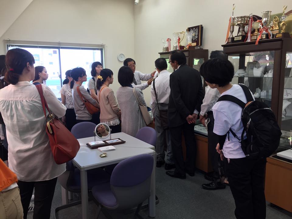 Kobe INK物語を巡る旅に