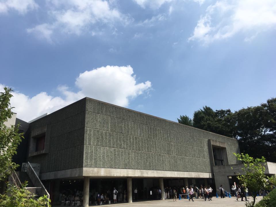 日曜日の東京散歩