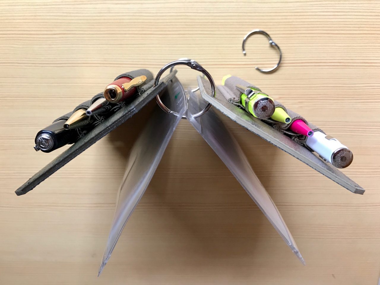小日向京のひねもす文房具｜第百十回「あたぼう Pen4lder（ペンホルダー）」