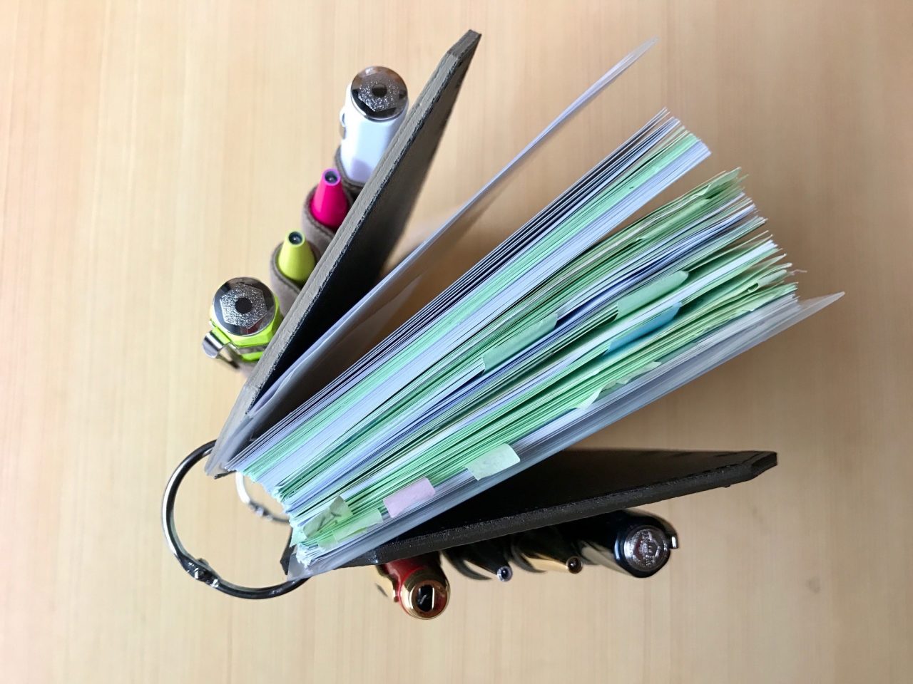 小日向京のひねもす文房具｜第百十回「あたぼう Pen4lder（ペンホルダー）」