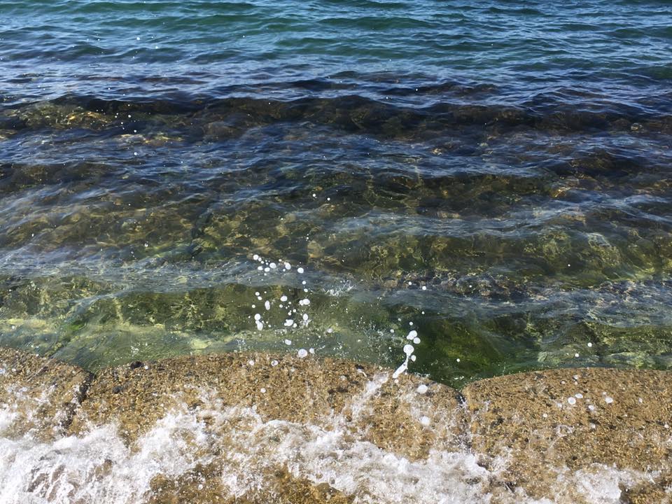 淡路島 海の色