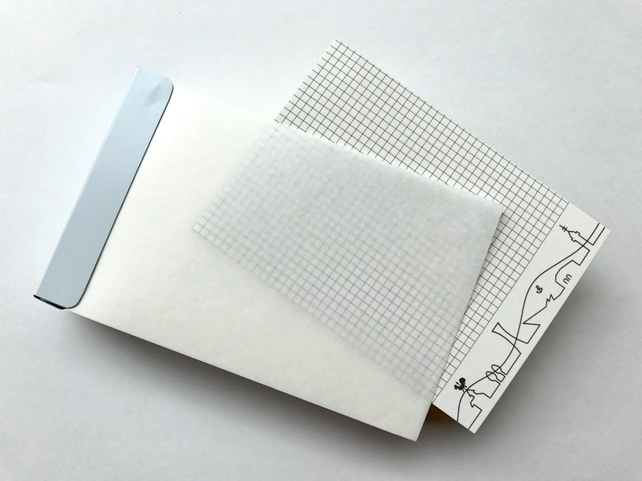 小日向京のひねもす文房具｜第百十七回「新日本カレンダー×NAGASAWA・himekuri memo」