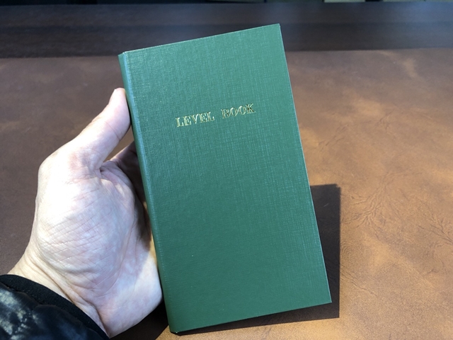 野鳥？いいえ野帳です！発売以来60年近くも売れ続けている超ロングセラー商品！！