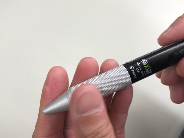 ボールペンとシャープペンをカスタマイズ！お手元の筆記具をスマートに！