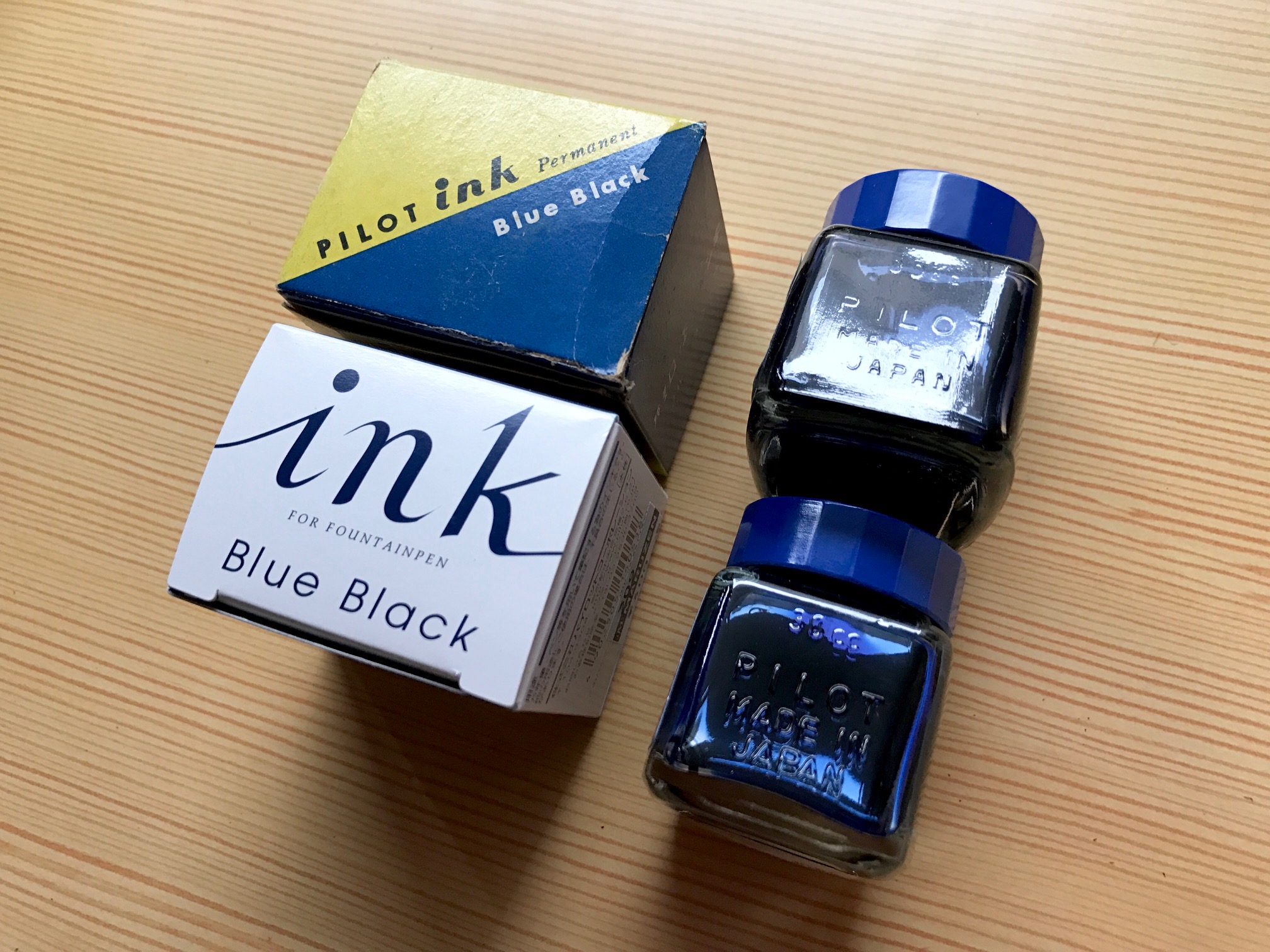 小日向京のひねもす文房具｜第百四十四回「パイロット インキ ブルーブラック 30ml」
