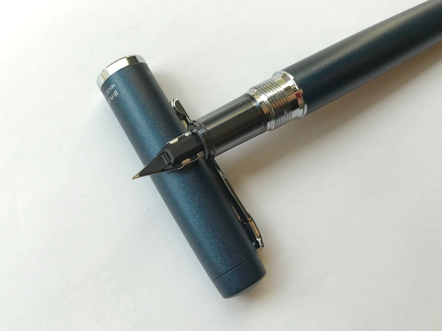 小日向京のひねもす文房具｜第百五十三回「プラチナ万年筆 PROCYON（プロシオン）」